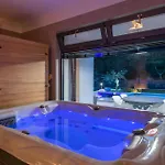 Awesome In With Sauna Nyaraló *