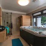 Nyaraló Awesome In With Sauna Kršan