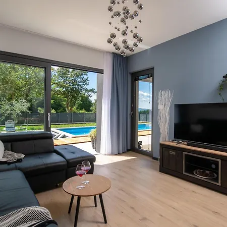 度假居 Amazing In With Sauna