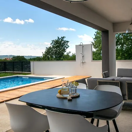 Amazing In With Sauna