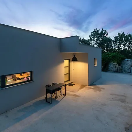 Amazing In With Sauna