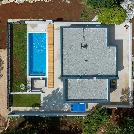 Amazing In With Sauna 度假居 *