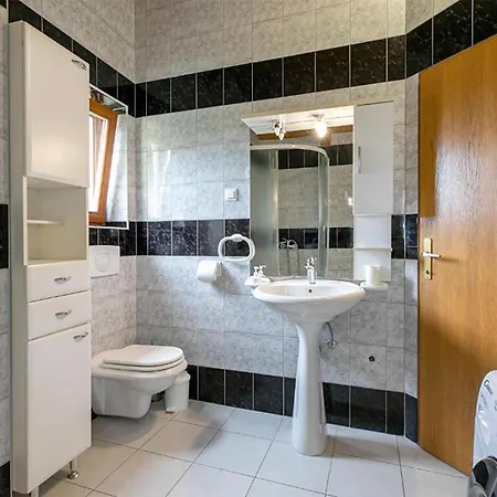 Amazing In With Sauna Holiday home Pula